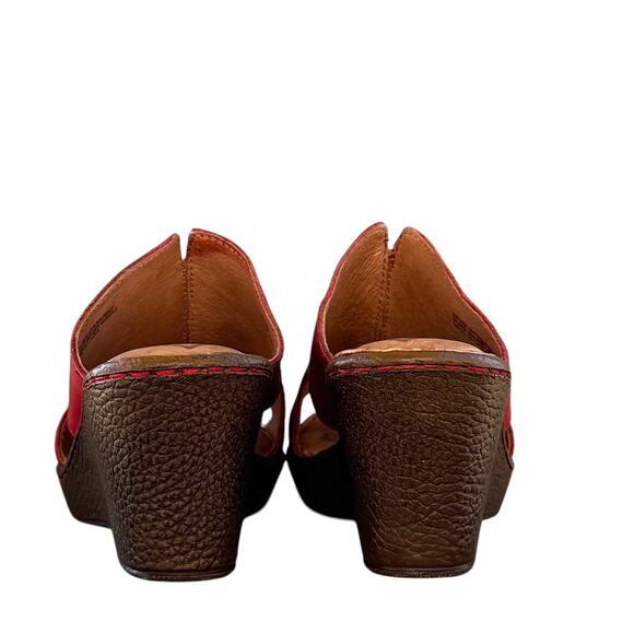 Born Wedge Slide Sandals  Red Leather Size 7M - Picture 5 of 9